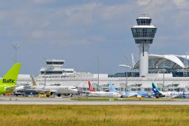 Mit den Osterferien startet am Flughafen München die erste große Reisezeit des Jahres: Im Zeitraum vom 11.04. bis 27.04.2025 wurden von den Airlines rund 15.000 Flüge zu 189 Destinationen angemeldet. 
