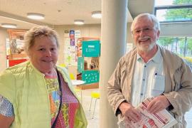 Xenia Strawitzki (AWO) und Bernhard Feilzer vom Seniorenbeirat werden in Kooperation versuchen, engagierte Mitarbeiter für das Projekt „Vorbei schauen!“ zu finden.