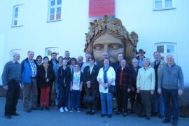 Vor dem Modell des Bavariakopfes wurde der Besuch festgehalten.